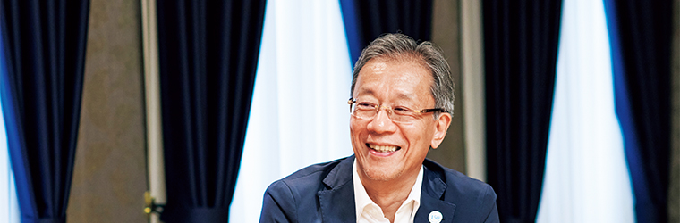 東京大学 総長 藤井輝夫氏