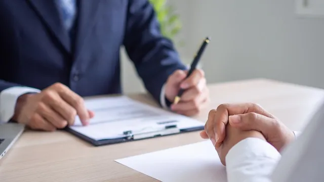 アルムナイ制度とは