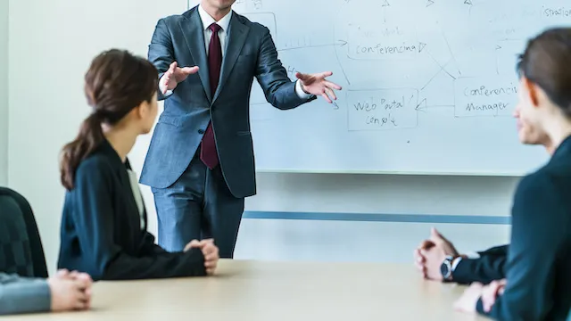 リーダーのスキルを高める方法