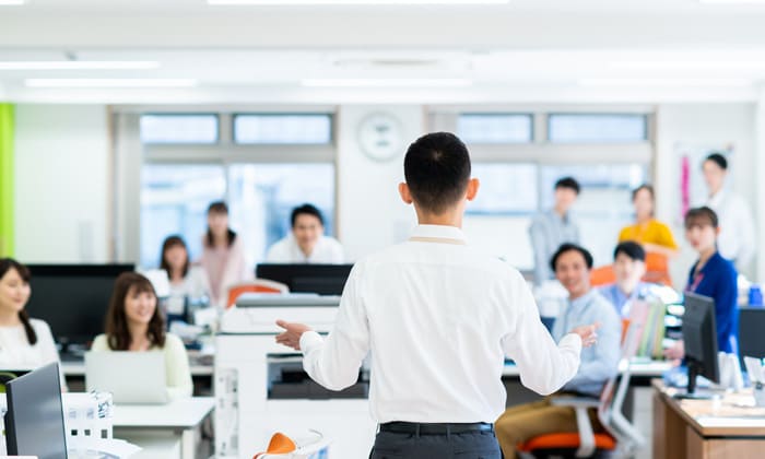 管理職(課長層)研修の目的