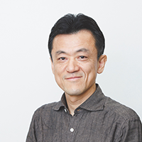 桑原の顔写真