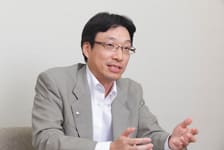 検討プロセス・実行施策の説明